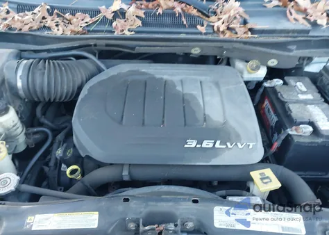 2012 Chrysler Town & Country Touring z USA, uszkodzony, nr VIN 2C4RC1BG7CR400839